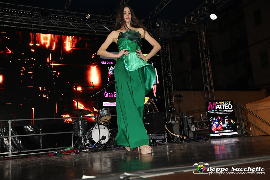 VBS_0385 - Gran Galà della Moda - Nichelino 2021.jpg